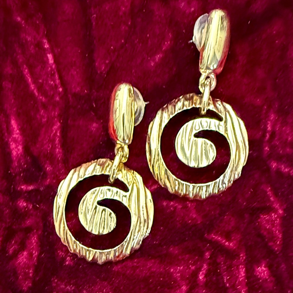 Givenchy Designer Spiral Textured Earrings